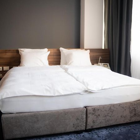 Olivia Rooms Beograd Bagian luar foto