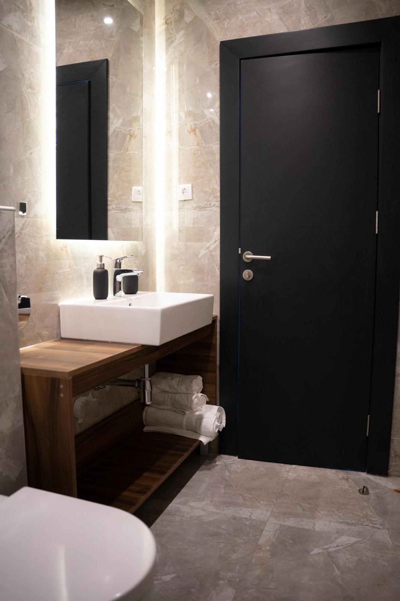 Olivia Rooms Beograd Bagian luar foto